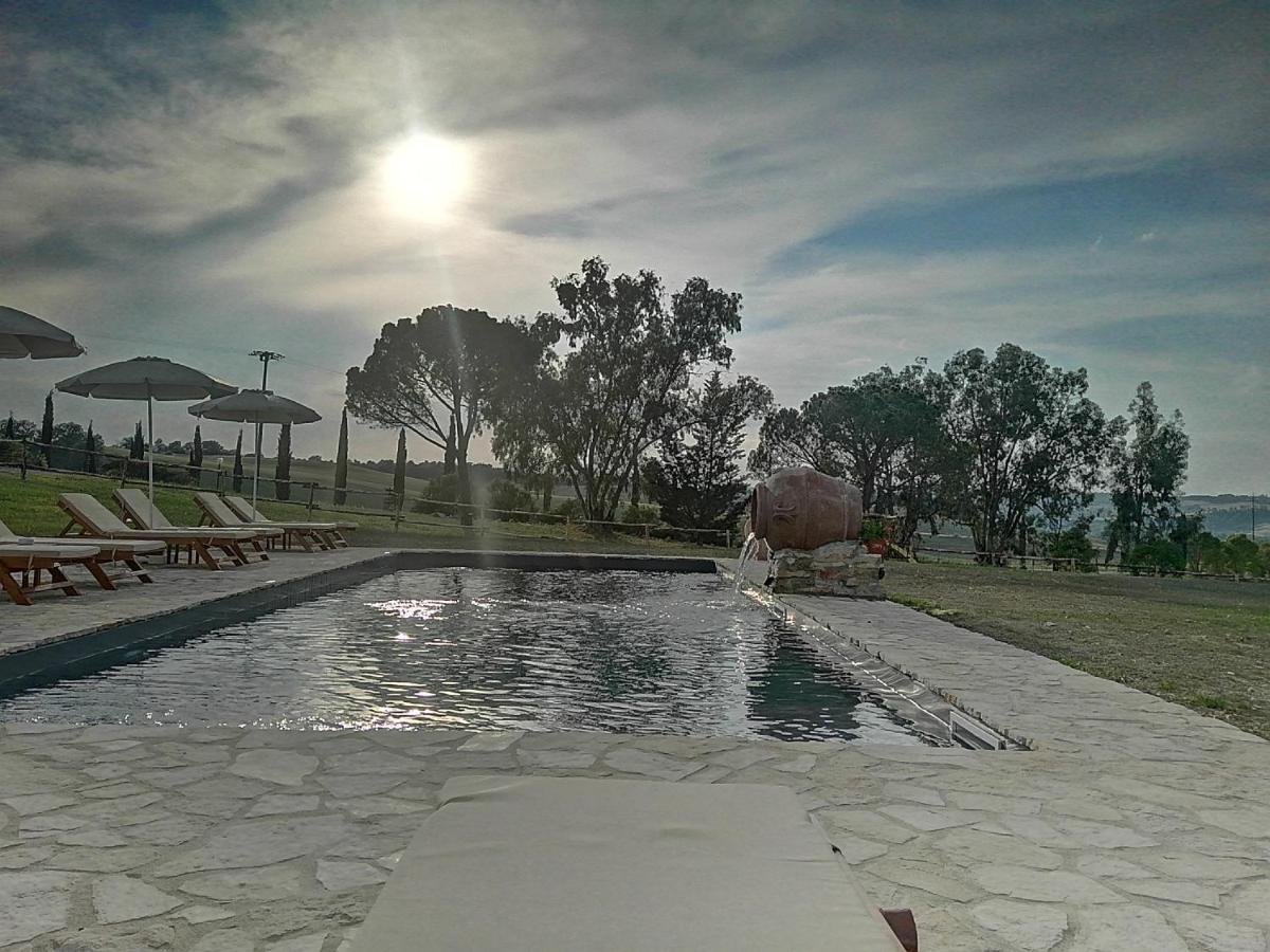 Wine Resort Colsereno Montalcino Bagian luar foto