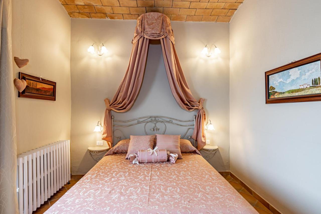 Wine Resort Colsereno Montalcino Bagian luar foto
