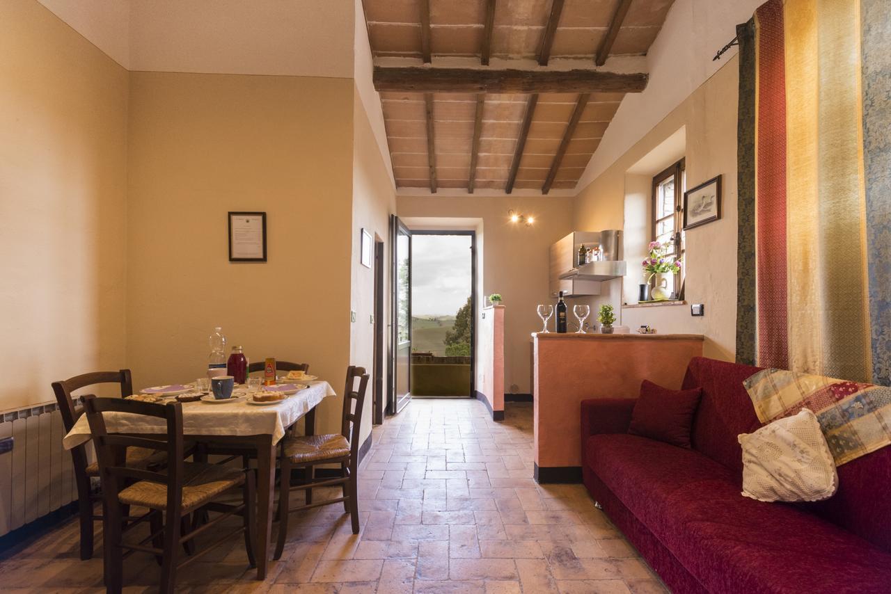 Wine Resort Colsereno Montalcino Bagian luar foto