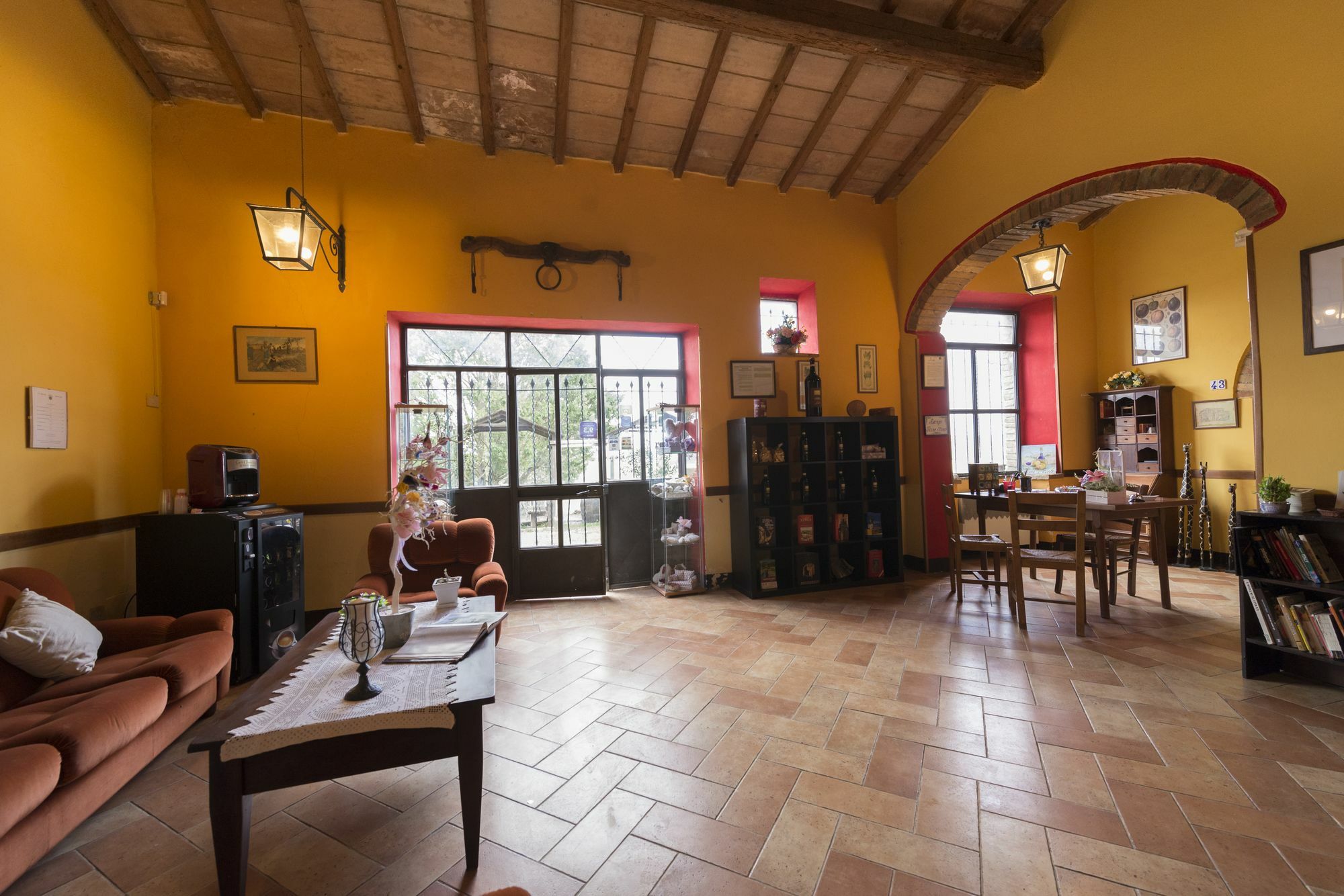 Wine Resort Colsereno Montalcino Bagian luar foto